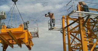 Демонтаж башенного крана в Орехово-Зуево - услуги по демонтажу от Сварной-Рхв от 1524 руб.